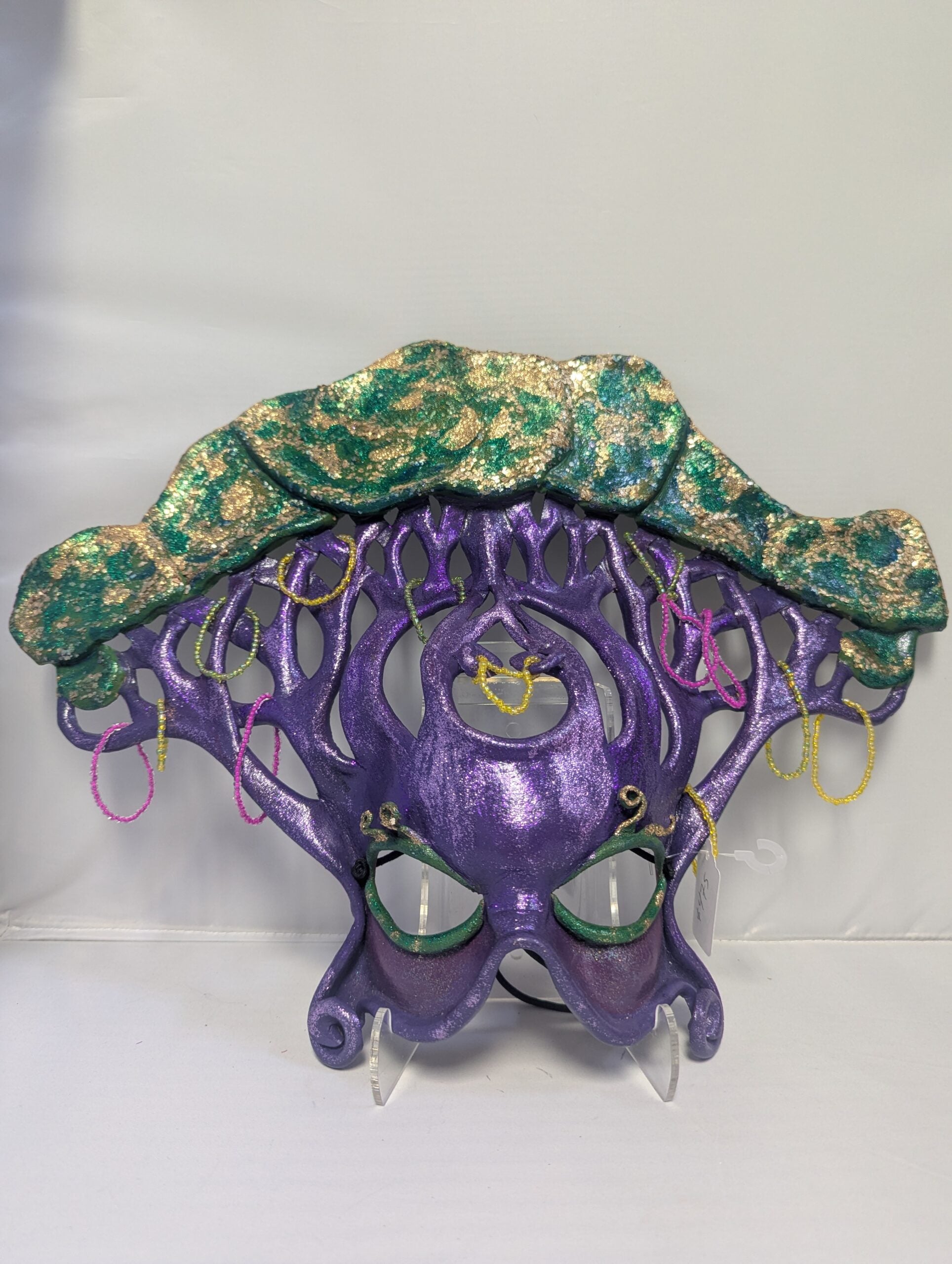 Bead Tree Mask image 0